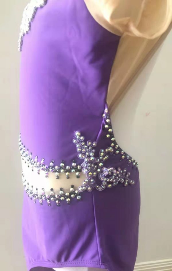 High finished Modern Lyrical dance costume in lavender colour, Children size 12 - Image 5